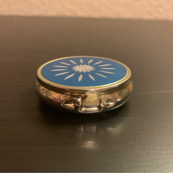 Vintage blue starburst mini pillbox - Picture 4 of 8